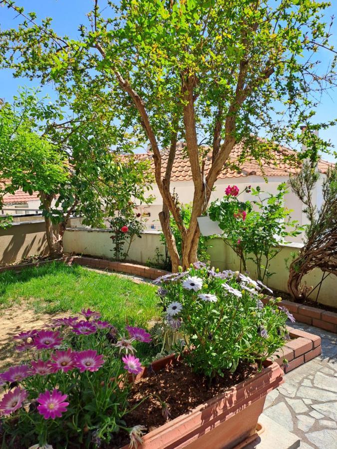 Secret Garden Apartment Кавала Екстериор снимка